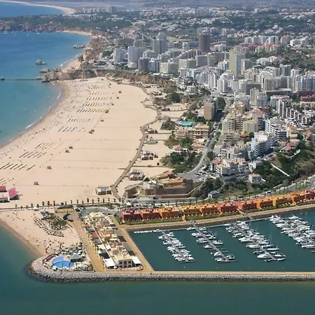 Encosta Da Marina Apart 公寓 *
